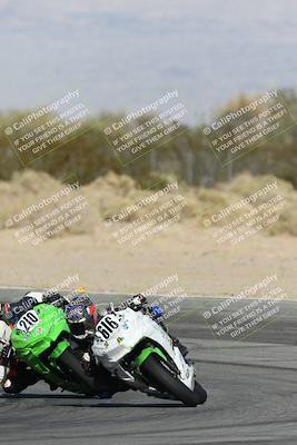 media/Dec-07-2025-CVMA (Sun) [[3e7d2de5dc]]/Race 9-Formula UL Shootout/